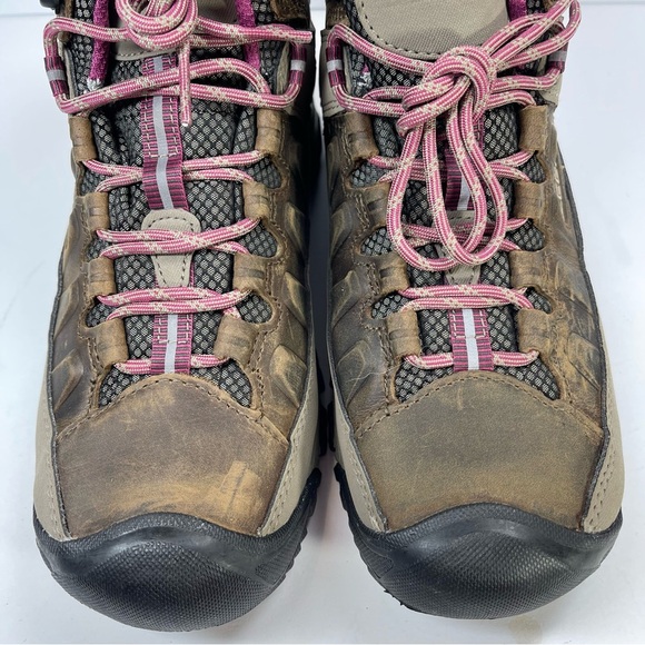 NWOT KEEN Women's Targhee III Waterproof Mid Boots‎ Size 8 Weiss/Boysenberry - Picture 4 of 10